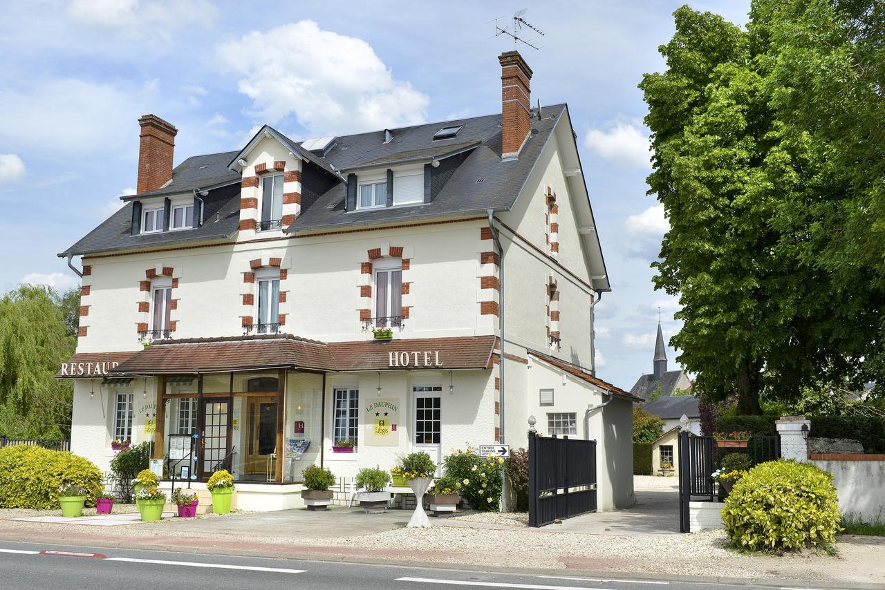 Logis Hotels Restaurant Le Dauphin 살브리스 외부 사진